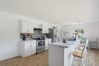 4889 Baux Mountain Road, Winston-Salem, NC 27105 - Photo 10
