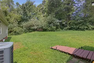 4889 Baux Mountain Rd, Winston-Salem, NC 27105 - Photo 30