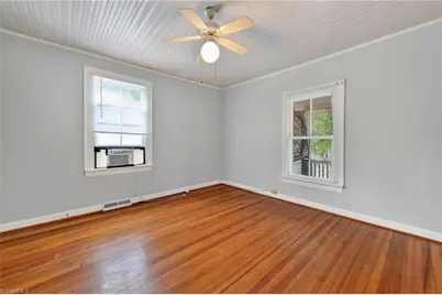 719 S Green Street, Winston-Salem, NC 27101 - Photo 6