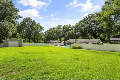 4611 Bridle Path, Winston-Salem, NC 27103 - Photo 32