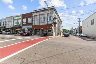 200 N Main St, Mount Airy, NC 27030 - Photo 2