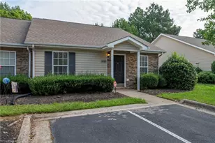 3273 Hyde Pl Cir, Winston-Salem, NC 27103 - Photo 2