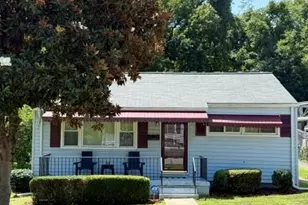 815 Rockett St, Greensboro, NC 27406 - Photo 1