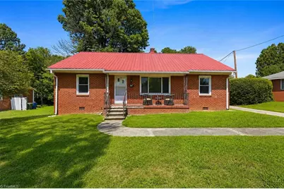 306 Oakgrove Drive, Graham, NC 27253 - Photo 18