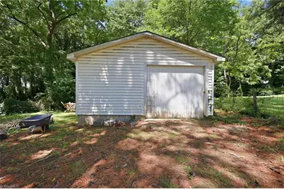 306 Oakgrove Drive, Graham, NC 27253 - Photo 8