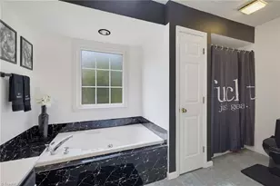 3809 Oak Forest Dr, High Point, NC 27265 - Photo 24