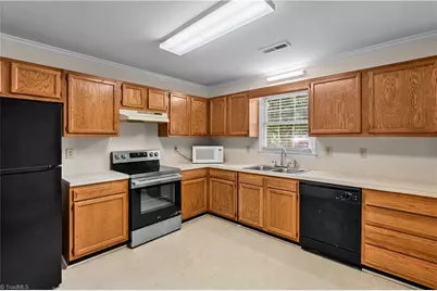 3605 Swaim Court, Winston-Salem, NC 27127 - Photo 6
