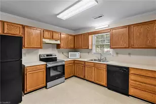 3605 Swaim Ct, Winston-Salem, NC 27127 - Photo 6