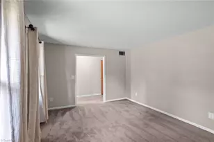229 Farmbrooke Ln, Winston-Salem, NC 27127 - Photo 18