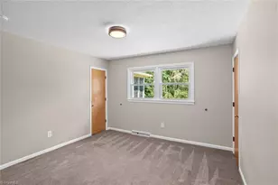 229 Farmbrooke Ln, Winston-Salem, NC 27127 - Photo 26