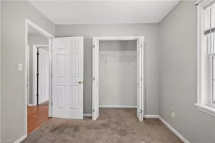 8 Hinkle St, Thomasville, NC 27360 - Photo 10