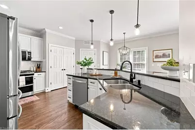 4701 Pebble Lake Drive, Pfafftown, NC 27040 - Photo 12