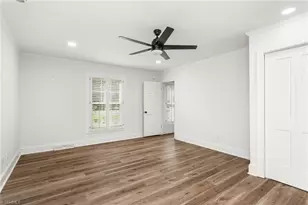 2251 W Front St, Burlington, NC 27215 - Photo 26