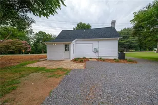 4467 US Hwy 158, Advance, NC 27006 - Photo 4