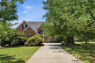7493 Bethel View Ct, Oak Ridge, NC 27310 - Photo 2