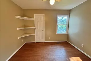 155 Lorraine Dr, Winston-Salem, NC 27107 - Photo 14