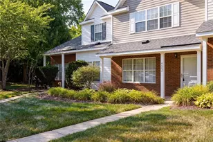 4642 Cross Ridge Ln, Greensboro, NC 27410 - Photo 2