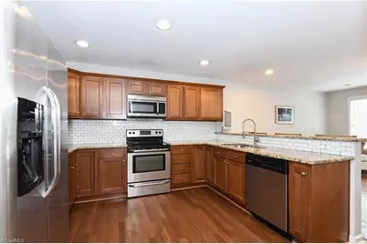 409 Warren Street, Greensboro, NC 27403 - Photo 8