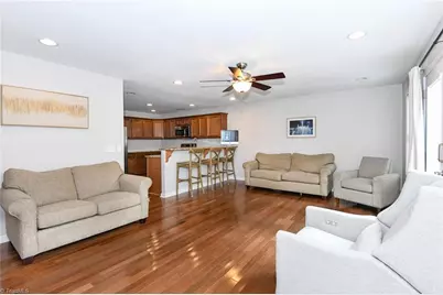 409 Warren Street, Greensboro, NC 27403 - Photo 6