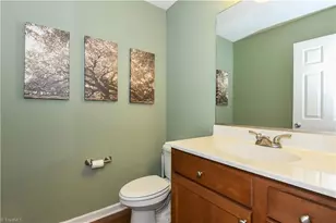 409 Warren St, Greensboro, NC 27403 - Photo 12