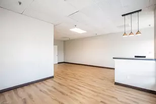 500 Cornwallis Dr, Greensboro, NC 27405 - Photo 2