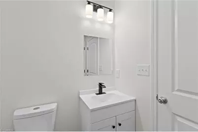 2816 Ansonia Street, Winston-Salem, NC 27105 - Photo 8