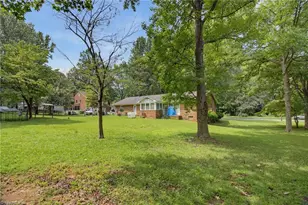 212 Westdale Dr, High Point, NC 27265 - Photo 6