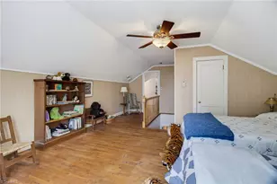 211 E Avondale Dr, Greensboro, NC 27403 - Photo 34