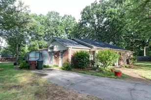 7 Coachman Ct, Greensboro, NC 27407 - Photo 22