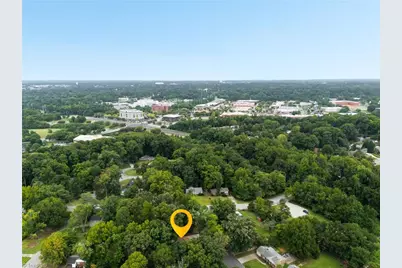 1002 Surry Drive, Greensboro, NC 27408 - Photo 36