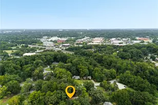 1002 Surry Dr, Greensboro, NC 27408 - Photo 36