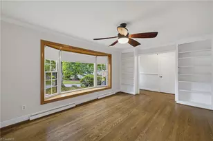 1002 Surry Dr, Greensboro, NC 27408 - Photo 12