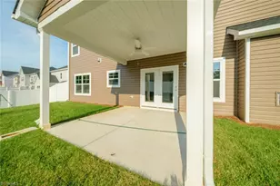 1586 Dappledown St, Kernersville, NC 27284 - Photo 22