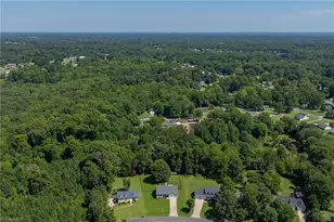 194 Briarcreek Dr, Winston-Salem, NC 27107 - Photo 40