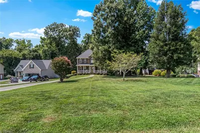 5356 Graycliff Lane, Clemmons, NC 27012 - Photo 2