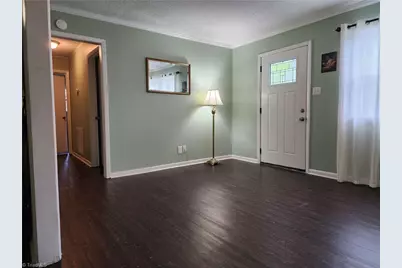 1801 Glenside Drive, Greensboro, NC 27405 - Photo 4