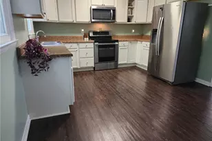 1801 Glenside Dr, Greensboro, NC 27405 - Photo 6