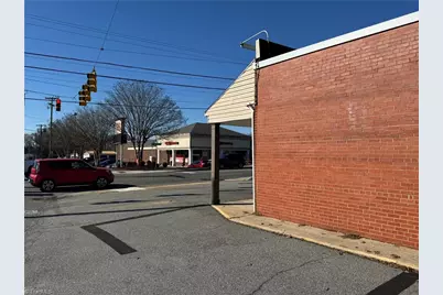 316 E Center Street, Lexington, NC 27292 - Photo 2