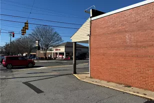 316 E Center St, Lexington, NC 27292 - Photo 2