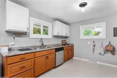 119 Azalea Circle, Burlington, NC 27215 - Photo 10