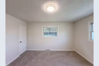 169 Bedford Drive, Lexington, NC 27295 - Photo 10