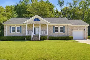 726 Cypress Hill Dr, Eden, NC 27288 - Photo 1