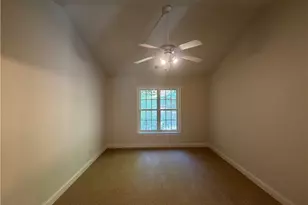 6205 Lea Ray Dr, Greensboro, NC 27410 - Photo 12