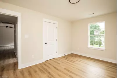 212 Koontz Avenue, Thomasville, NC 27360 - Photo 12