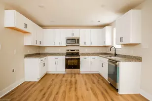 212 Koontz Ave, Thomasville, NC 27360 - Photo 4