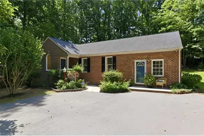 804 Salem Court, Asheboro, NC 27205 - Photo 2