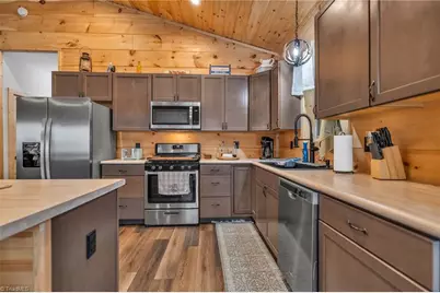 17036 Nc Highway 88 W, Creston, NC 28615 - Photo 16