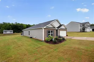 196 Beebop Ln, Lexington, NC 27295 - Photo 40