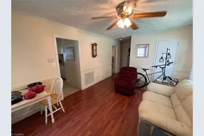 105 Spruce Street, Lexington, NC 27292 - Photo 2