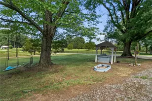 1124 Peabody Rd, Colfax, NC 27235 - Photo 34